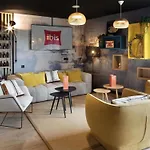 Ibis Douai فندق
