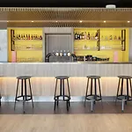 Ibis Douai فندق 3*