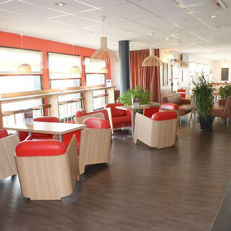 Ibis Douai 3*