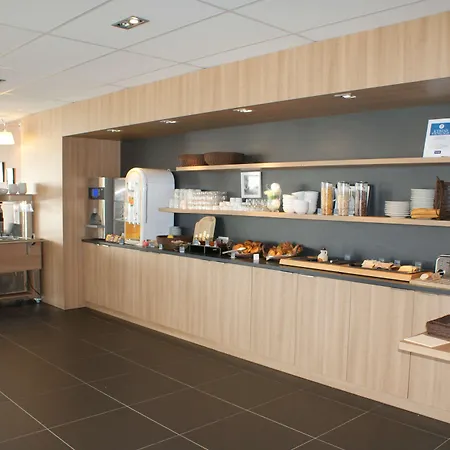 Hotel Kyriad Douai Dechy