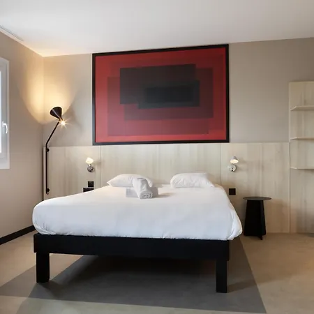Kyriad Douai 3* Dechy