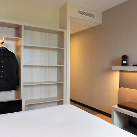 Hotell Ibis Douai 3*