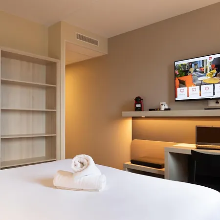 Ibis Douai 3*