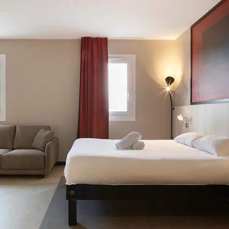 ホテル Ibis Douai Dechy