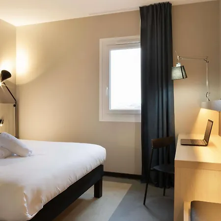 Ibis Douai 3*