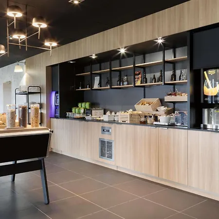 Hotel Ibis Douai 3*