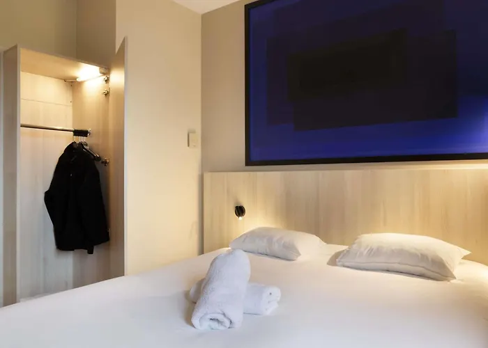 Ibis Douai Szálloda