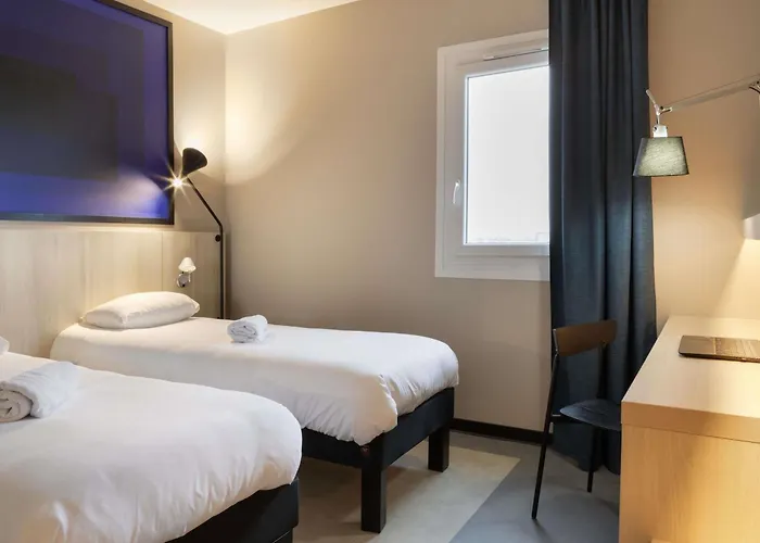 Ibis Douai Szálloda